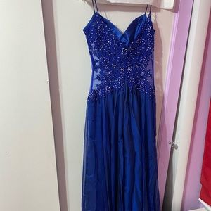 Blue prom dress